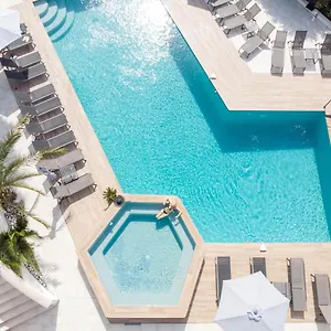 Le Confidentiel Hotel